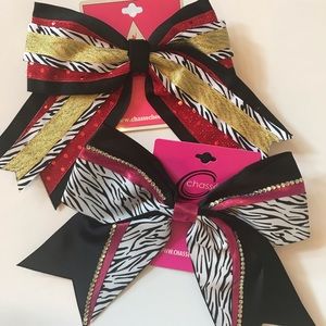 2 new Chasse Cheer Bows